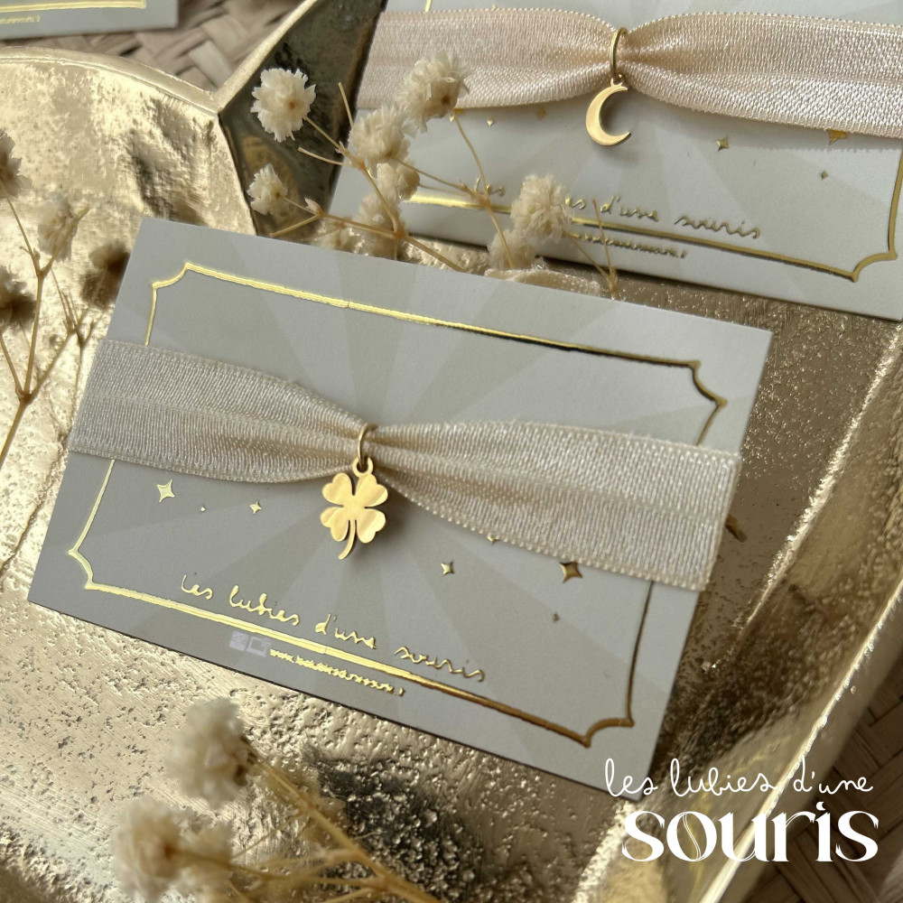 ★ Bracelet nude  / Pendentif : trèfle à 4 feuilles